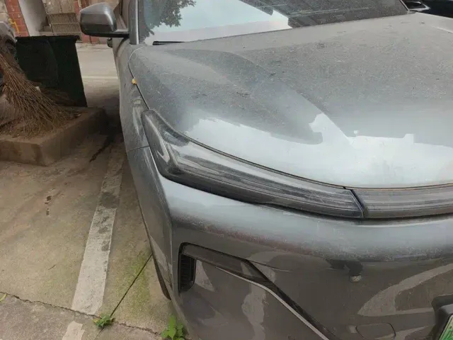 Geely Galaxy Starship 7 EM-i — Фото автомобиля 7