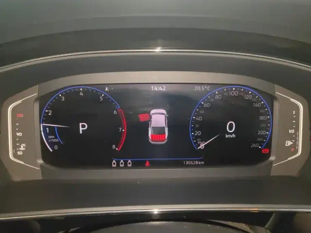 Volkswagen Passat — Фото автомобиля 14