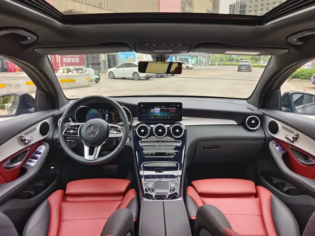 Mercedes-Benz GLC Coupe — Фото автомобиля 8