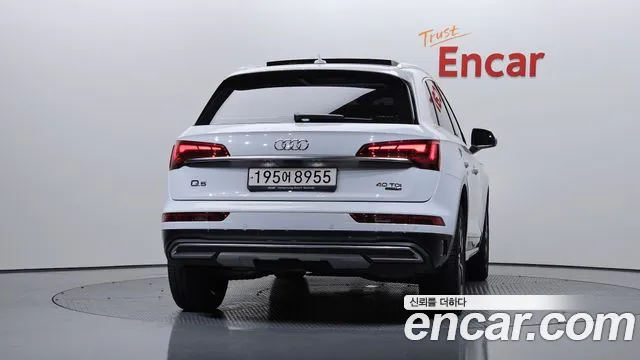 Audi Q5 40 TDI quattro — Фото автомобиля 4