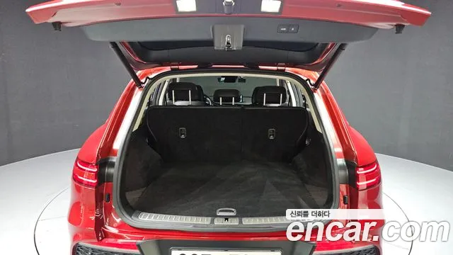 Genesis GV70 2.5T Бензин 2WD — Фото автомобиля 18