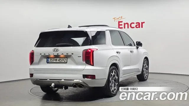 Hyundai Palisade Palisade Дизель 2.2 4WD — Фото автомобиля 2