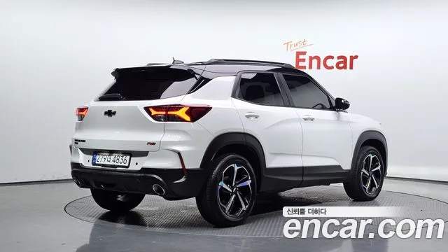 Chevrolet Trailblazer — Фото автомобиля 2
