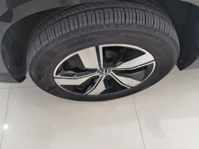 Volkswagen Tharu — Фото автомобиля 22