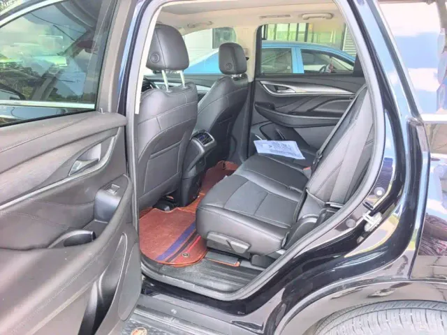 Buick Enclave — Фото автомобиля 12