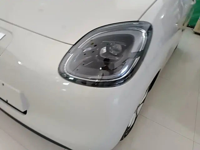 Wuling Hongguang Mini EV — Фото автомобиля 23
