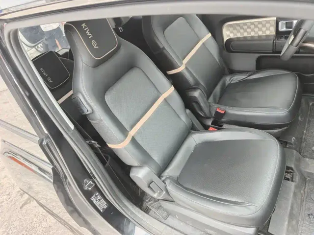 Baojun KiWi EV — Фото автомобиля 19