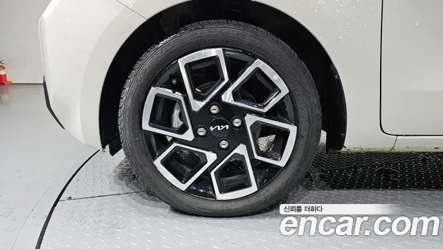 Kia RAY Новый Kia Ray Signature — Фото автомобиля 5