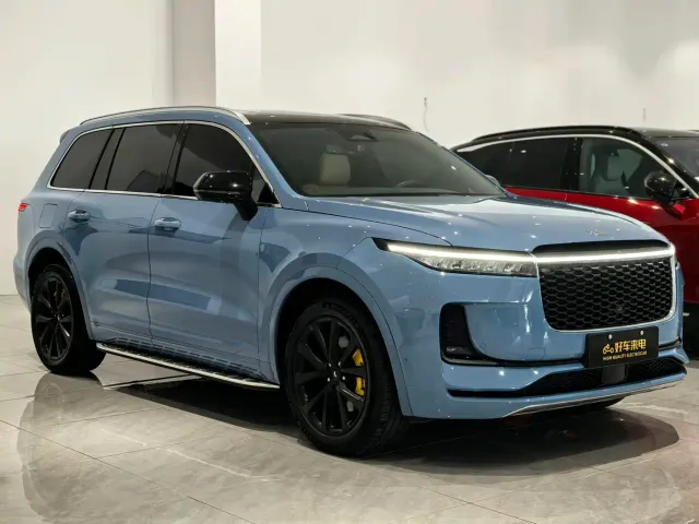 Li Auto ONE — Фото автомобиля 3