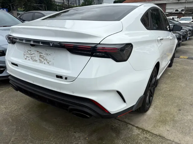 Geely Binrui — Фото автомобиля 8