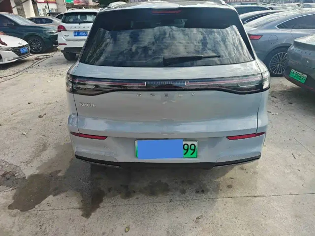 Geely Galaxy E5 — Фото автомобиля 4