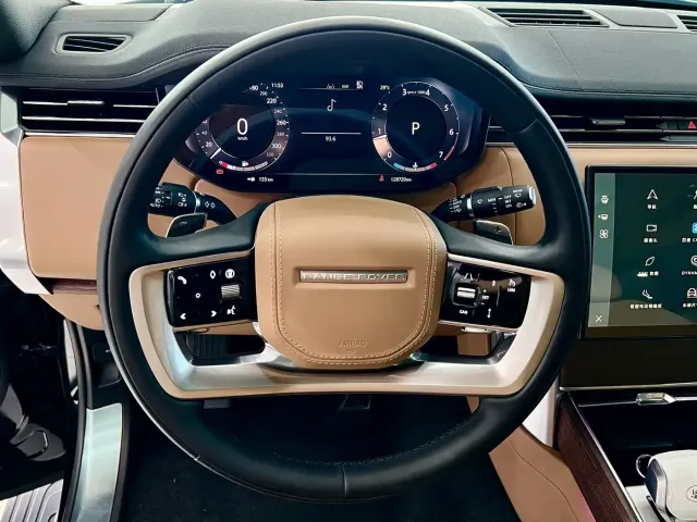 Land Rover Range Rover — Фото автомобиля 14