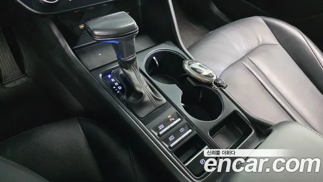 Hyundai Sonata Sonata Edge(DN8) 2.0 LPG(Для проката) — Фото автомобиля 9