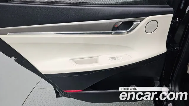 Hyundai Grandeur New — Фото автомобиля 14