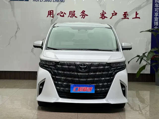 Toyota Alphard — Фото автомобиля 2