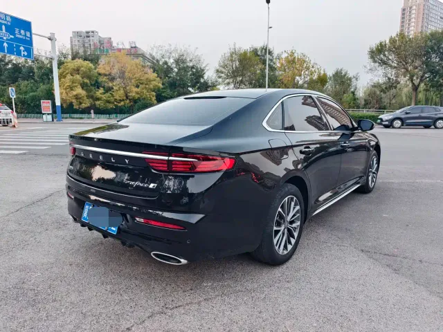 Geely Xingrui — Фото автомобиля 4