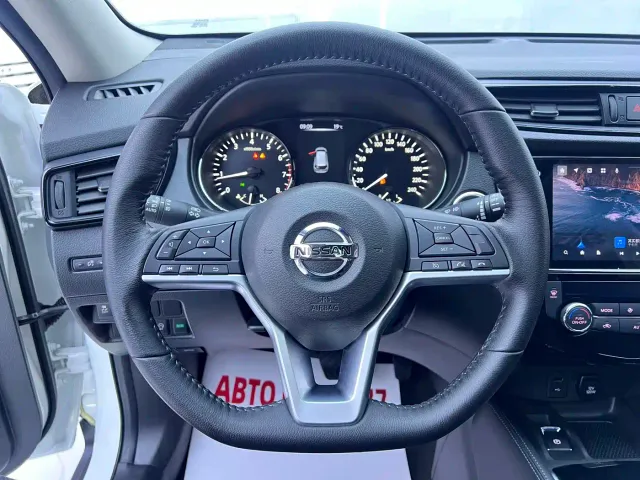 Nissan X-Trail — Фото автомобиля 13