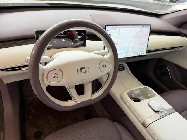 Changan Qiyuan A06 — Фото автомобиля 5