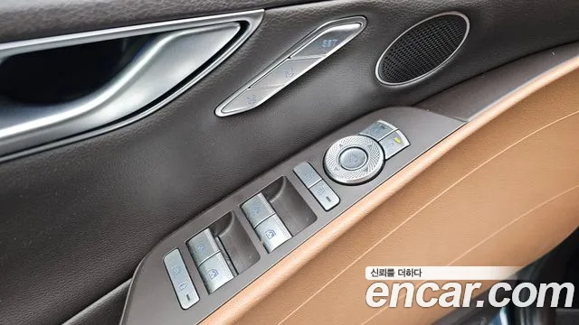 Genesis G80 Бензин 2.5 турбо AWD — Фото автомобиля 30