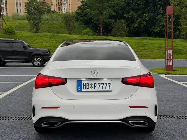 Mercedes-Benz A-Class — Фото автомобиля 11