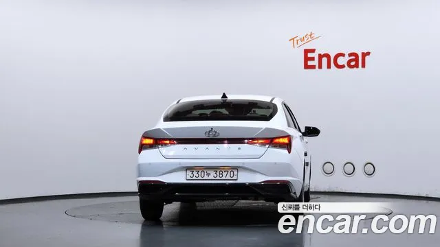 Hyundai Avante CN7 — Фото автомобиля 4
