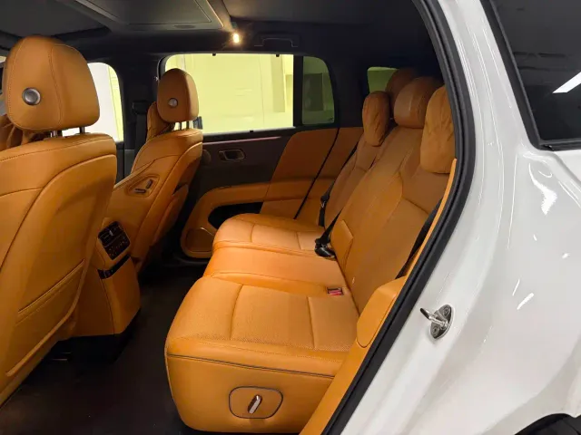 Li Auto i6 — Фото автомобиля 14