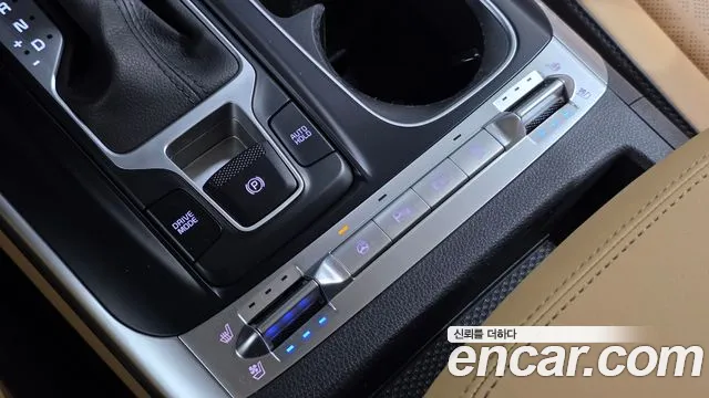 Kia Canival Carnival 4 поколение Дизель 9 мест Prestige — Фото автомобиля 7