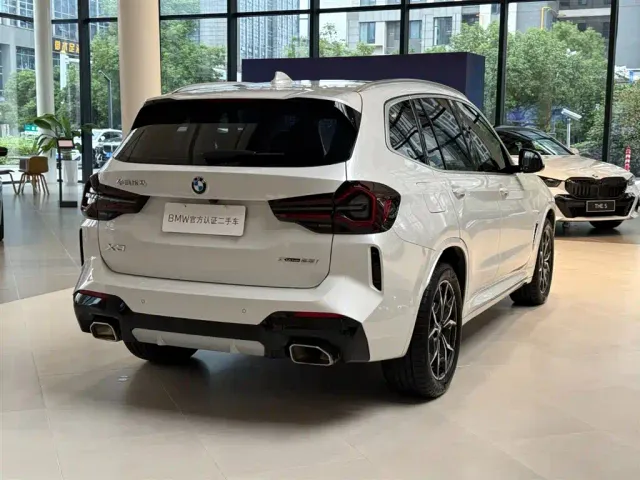 BMW X3 — Фото автомобиля 10