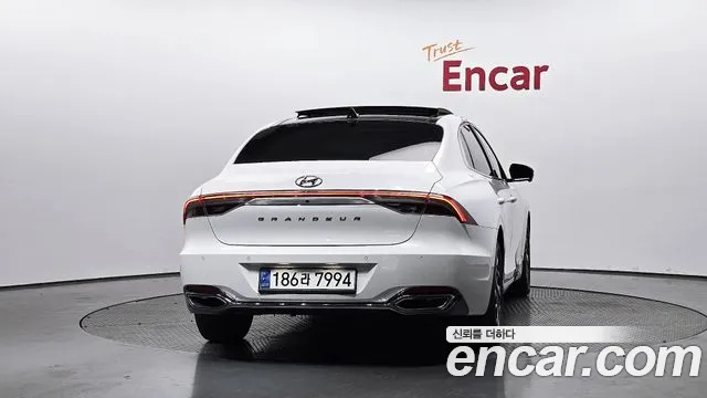 Hyundai Grandeur — Фото автомобиля 4