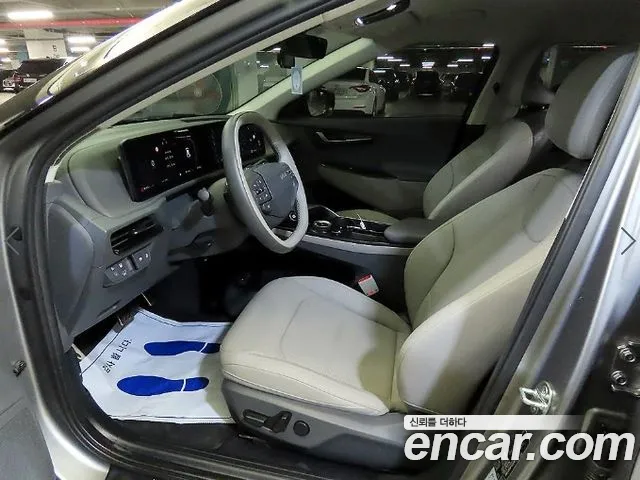 Kia EV6 New — Фото автомобиля 6