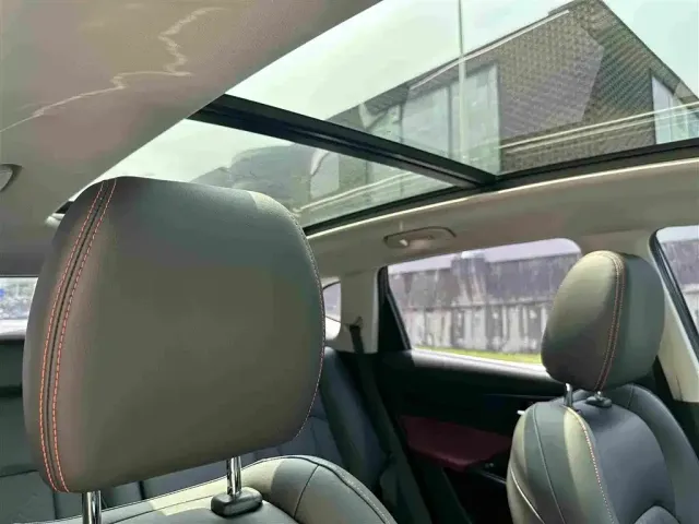 Dongfeng Fengshen AX7 — Фото автомобиля 21