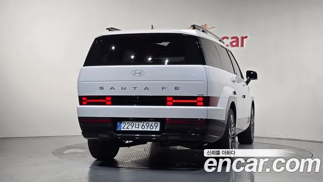 Hyundai Santafe Santa Fe (MX5) — Фото автомобиля 4