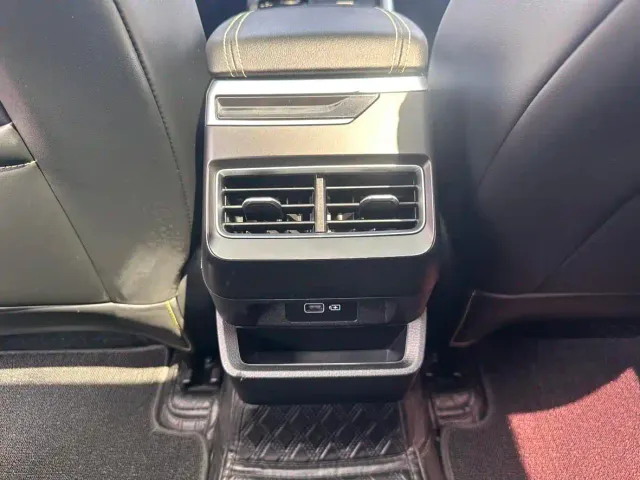 Geely Xingrui — Фото автомобиля 22