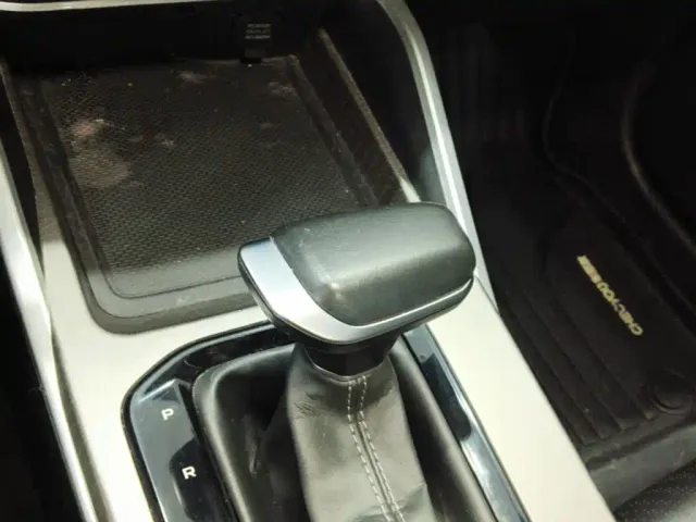Geely Emgrand — Фото автомобиля 13