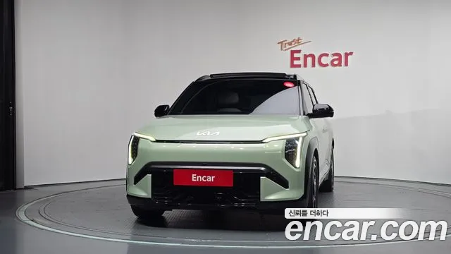 Kia EV3 — Фото автомобиля 3