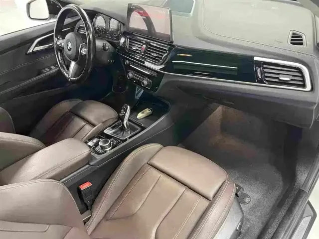 BMW 1 Series — Фото автомобиля 12