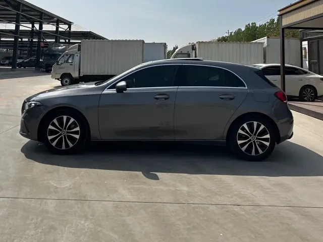 Mercedes-Benz A-Class — Фото автомобиля 2