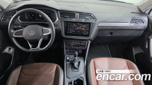 Volkswagen Tiguan — Фото автомобиля 10