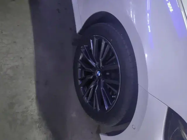 BMW 3 Series — Фото автомобиля 6