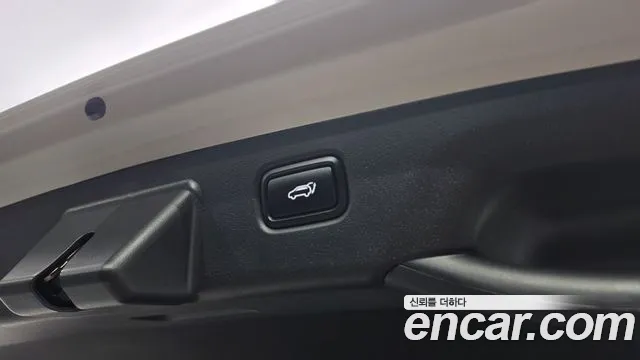 Kia Niro The All New — Фото автомобиля 28