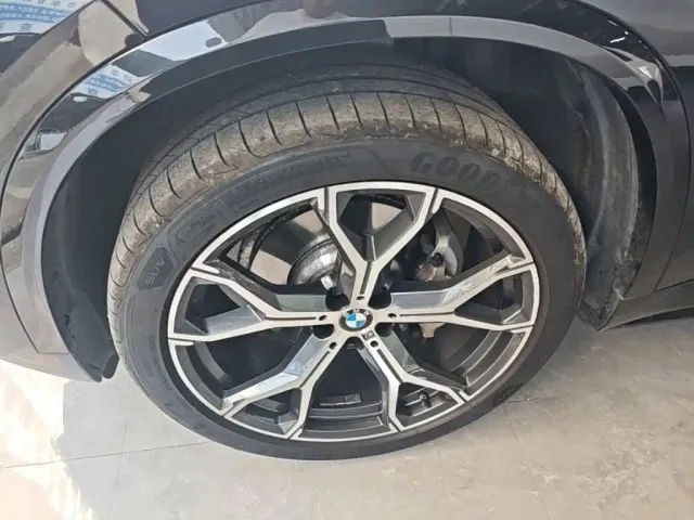 BMW X5 — Фото автомобиля 22