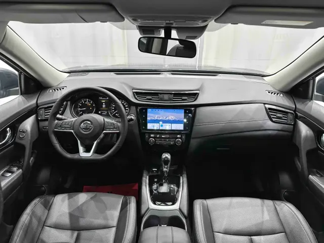 Nissan X-Trail — Фото автомобиля 13