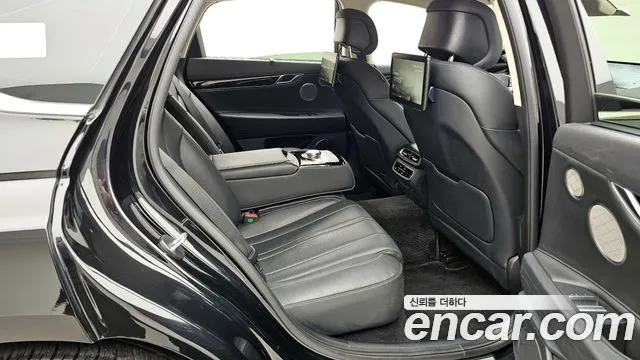 Genesis G80 Бензин 3.5 турбо AWD — Фото автомобиля 11