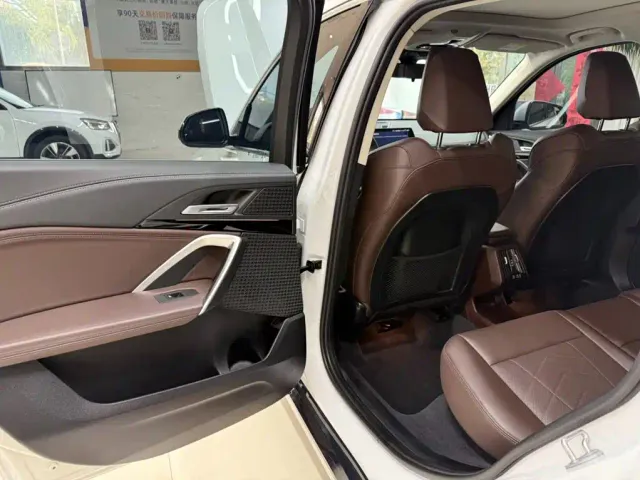BMW X1 — Фото автомобиля 17