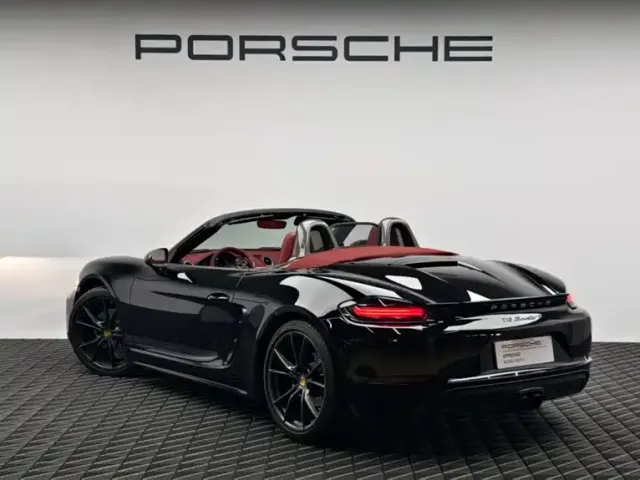 Porsche 718 — Фото автомобиля 5