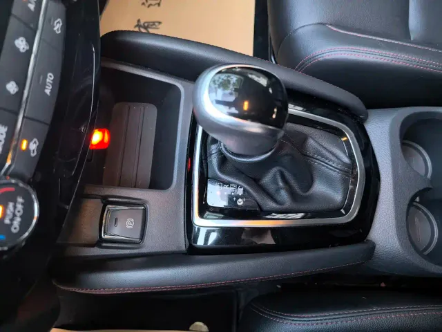 Nissan Qashqai — Фото автомобиля 12