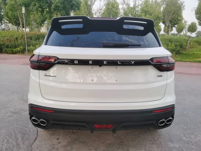 Geely Binyue — Фото автомобиля 6