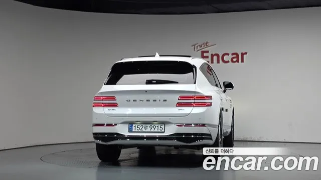 Genesis GV80 — Фото автомобиля 4