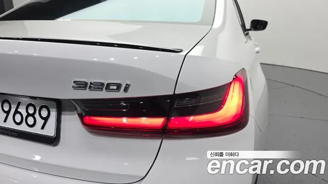 BMW 3 Series G20 — Фото автомобиля 8