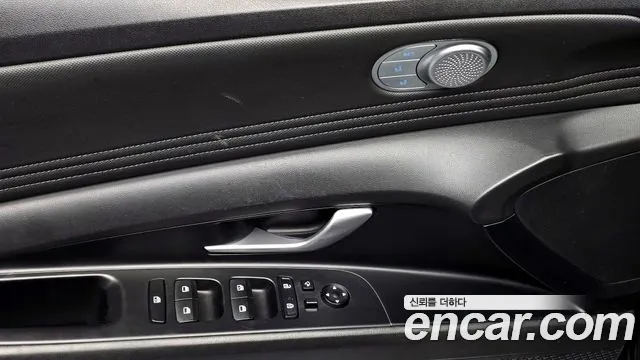 Hyundai AVANTE — Фото автомобиля 18